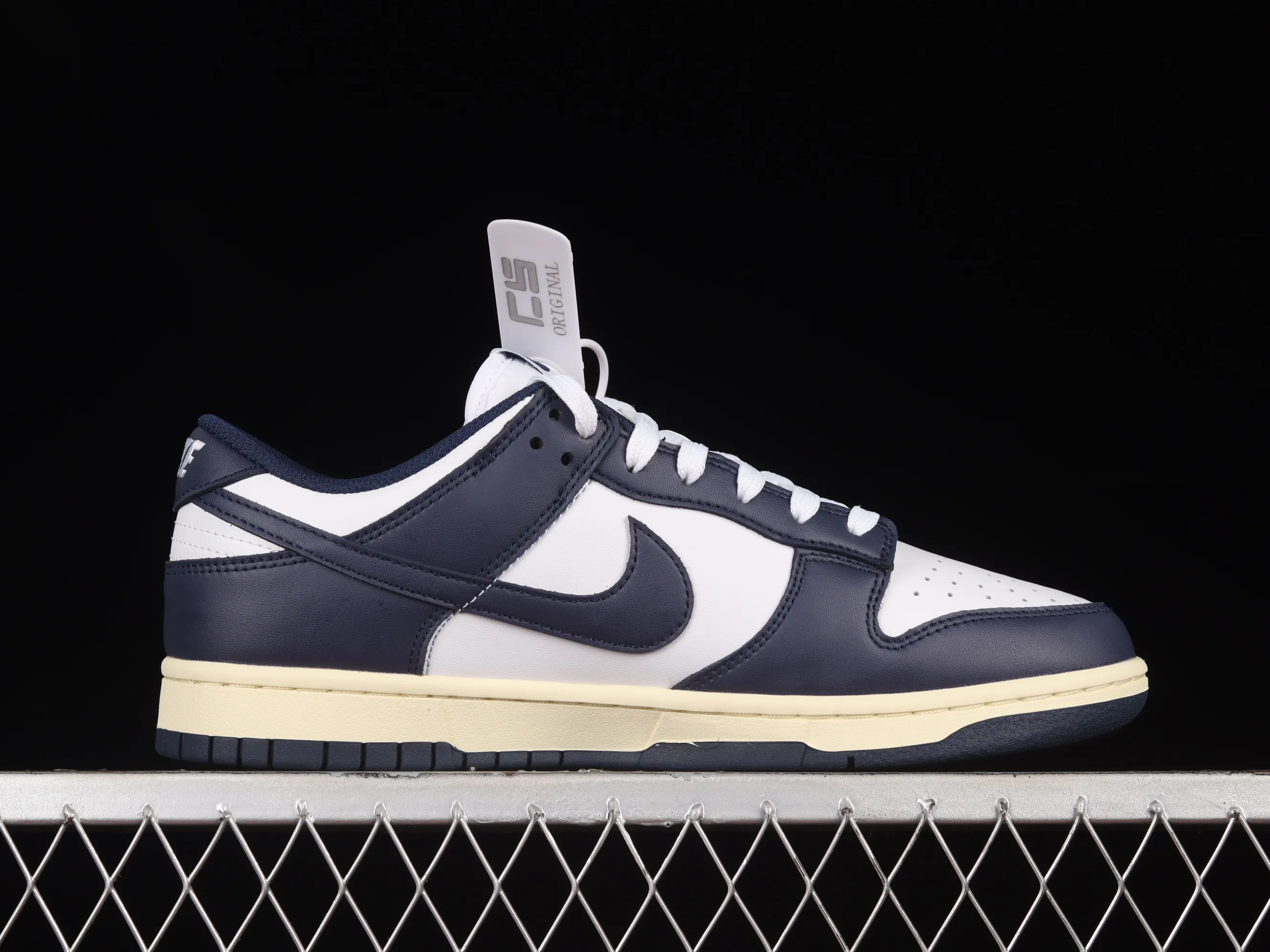 All Categories Nk SB Dunk Series Nk SB Dunk Low Low-top Sneakers Nk SB Dunk Low "Navy Blue" Navy Blue Color SB Smashed Backboard Fashion Casual Sneakers DD1503-115